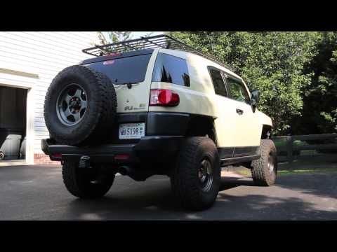 Magnaflow Catback on FJ Cruiser