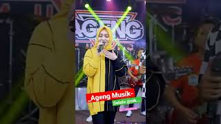 Download lagu Ageng Musik Story wa Nazia&Brodin Uenak poll...👍 mp3 Download lagu Ageng Musik Story wa Nazia&Brodin Uenak poll...👍 mp3