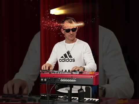 Pure 90s Italo Dance Energy – Played Live on Keyboards