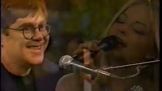 Leann Rimes - Written in the Stars (1999 Live duet performance)  www leannrimesfansite info