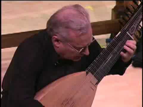 Jerry Willard performs Jacques de Gallot on archlute (Clip)
