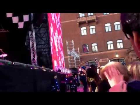 Linnea Henriksson - lyckligare nu, live. Malmö 15/8 -2014