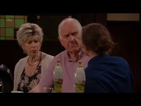 099 Gabby Thomas & Liv Flaherty (26.07.16 - Part 2)