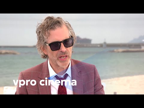 afbeelding Brett Morgen on Moonage Daydream: 'David Bowie saved my life' | VPRO Cinema