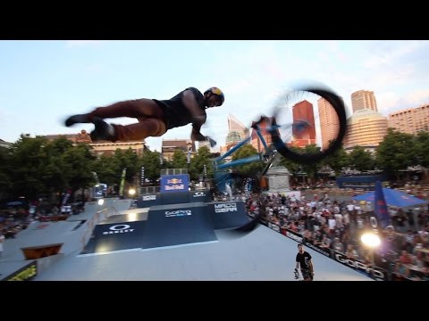 Pro Freestyle BMX Qualifying Highlights