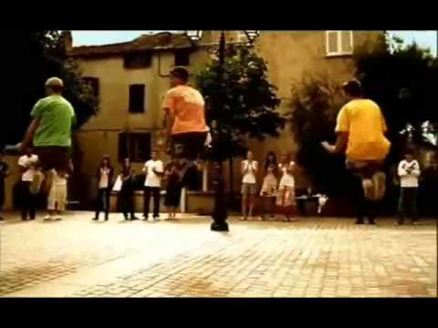 ZUMBA FITNESS  BALLO DI GRUPPO SUMMER 2011   Karmin Shiff ft Juliana Pasini    Zumba Samba Zin 32