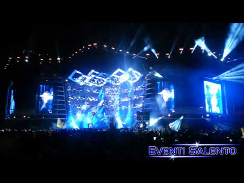 Vasco Rossi Bari 7-62015 "Gli Angeli" KOM015