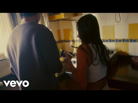 Sommaiya Angrish - sabr (draft 2) (Official Music Video)