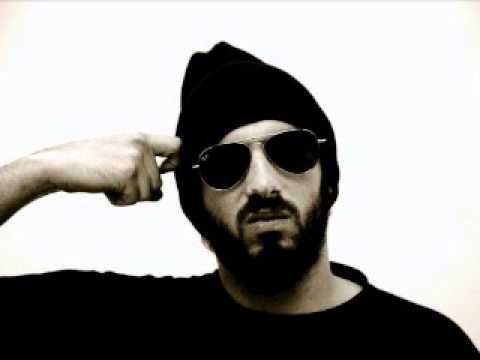 Inflamable feat Hulk (la sal ecriture) Besoin - Celloprod (casaonerecords)