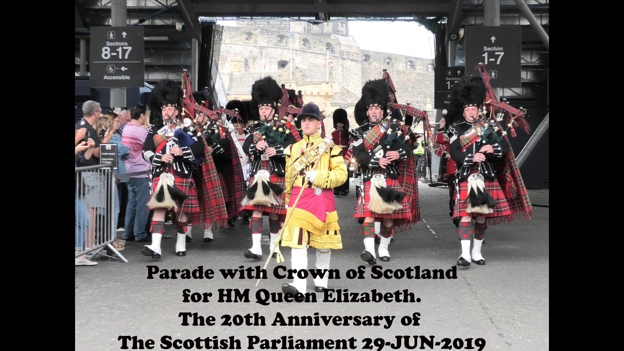 20th anniversary Scottish Parliament - Escort to the Crown - Scots Guards, Royal Mile 2019 [4K/UHD]
