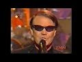 Glen Campbell Sings "Pretty Woman" (Roy Orbison)