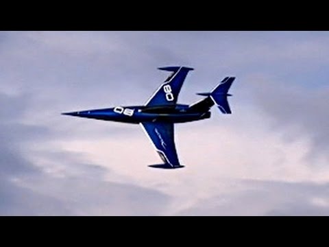 Giant RC Turbine Jet Diamond from Aviation Design Scale 1:3 Ws 2,47m 19Kg , JetPower Messe 2014 *HD*