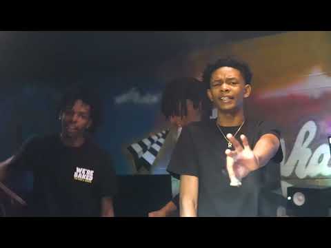 La Ric  ft. Danda -  BACK TA BACK (Official Music Video) x Shot By Stack