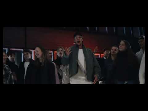 OIVA - MINÄ OLEN (T-MU)