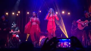Jimena Baron Ft Angela Torres - Soy Como soy/La vida en Rosa - Teatro Sony Íntimo