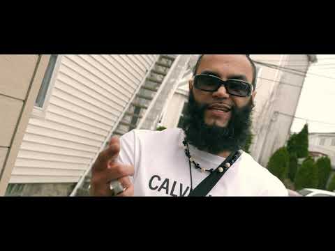SuavelPro ft Ralphy - Deusa Official Music Video