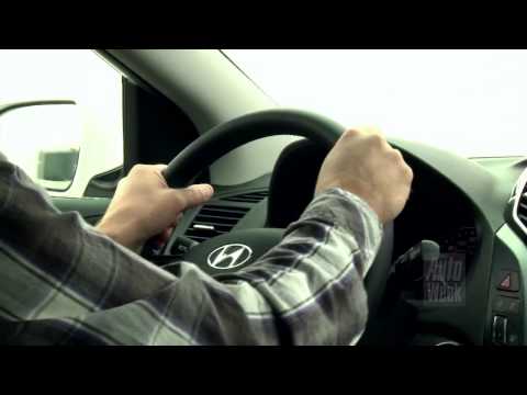 VW Passat vs Hyundai i40 (english subtitled)