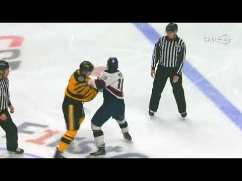 Justin Murray vs Navrin Mutter