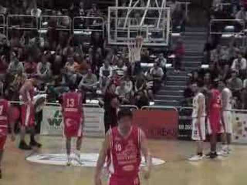 11 13-10-07 Gent-BCO - Bonusvrijworp voor Chris Mc Cray (met