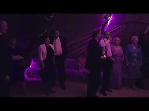 Wandering Three - Wedding in London