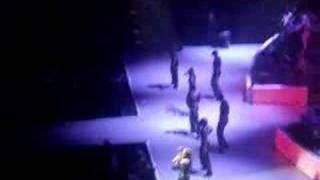 alicia keys singing waiting for your love