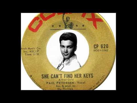 download lagu mp3 mp4 She Can T Find Her Keys Lyrics, download lagu She Can T Find Her Keys Lyrics gratis, unduh video klip She Can T Find Her Keys Lyrics