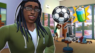 What happens when you max out the fitness skill in the sims 4?