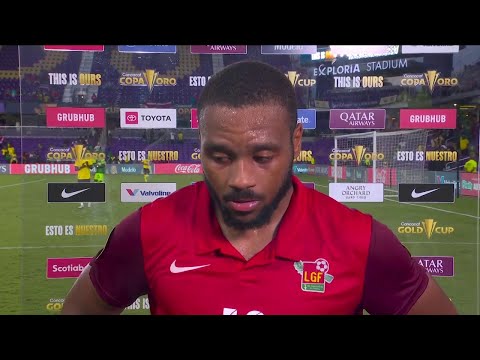 Matthias Phaeton takes the media's questions