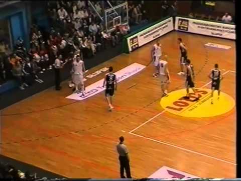 2002/2003 (I runda PO, 3 mecz): Czarni Słupsk - Anwil Włocławek