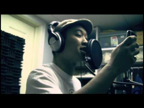 J Chau - The Weekly Toke: Holiday Special