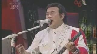 Download lagu Full Konser Live Rhoma Irama & Soneta  HUT Kemerdekaan RI 66 di Pantai Festival Ancol   360p mp3