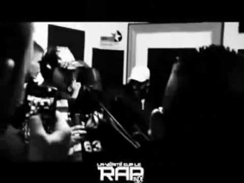 Teuchiland Feat Hendek ( Tu T'es mis Dedans )