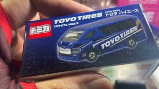 トミカ開封動画　Vol.651 トヨタ　ハイエース