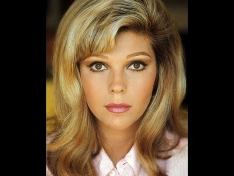 Nancy Sinatra - As Tears Go By