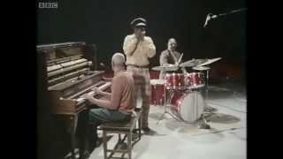 Sonny Blake - One Room Country Shack - Memphis TN (1976)