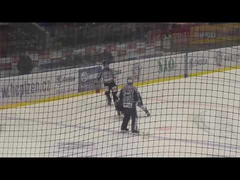 Bitka hokej Hollweg vs. Stránský