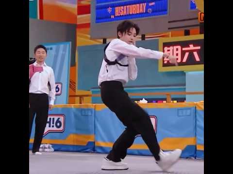 20241019 #HouMinghao \Cake Dance\ on Hello Saturday #cakechallenge #neohou #侯明昊 #itzycake