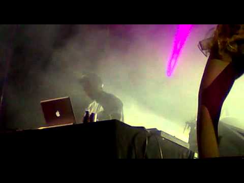 Gabry ponte Vivi nell'aria