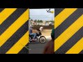 Moradores de rua brigam sob o viaduto do Igapó