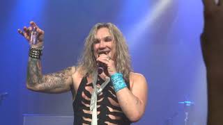 Steel Panther - Turn Out the Lights; live!