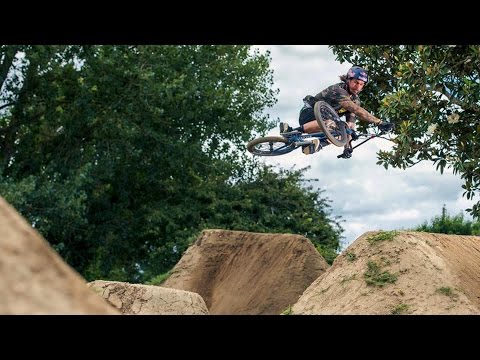 BMX Bowl Sessions and Farm Jamming: Rat Pack Goes South | Episode 1