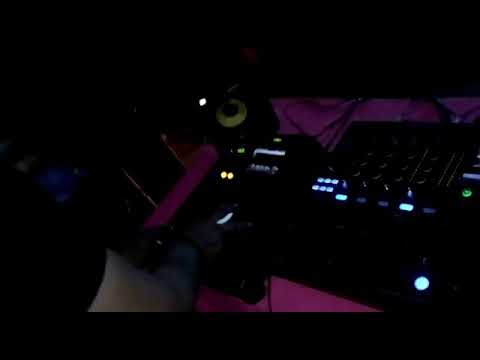 Acid Laurent RV @ Pool Party