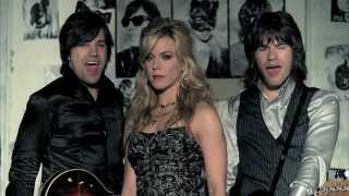&quot;Postcard From Paris&quot; (Official Music Video) | The Band Perry