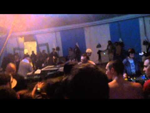 DUB CAMP FESTIVAL 2014 / STAND HIGH PATROL / PUPAJIM