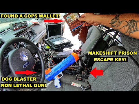 Searching a Decommissioned K9 Unit Police Car! Found Prisoner Escape Key! Cops wallet! Lights Siren!