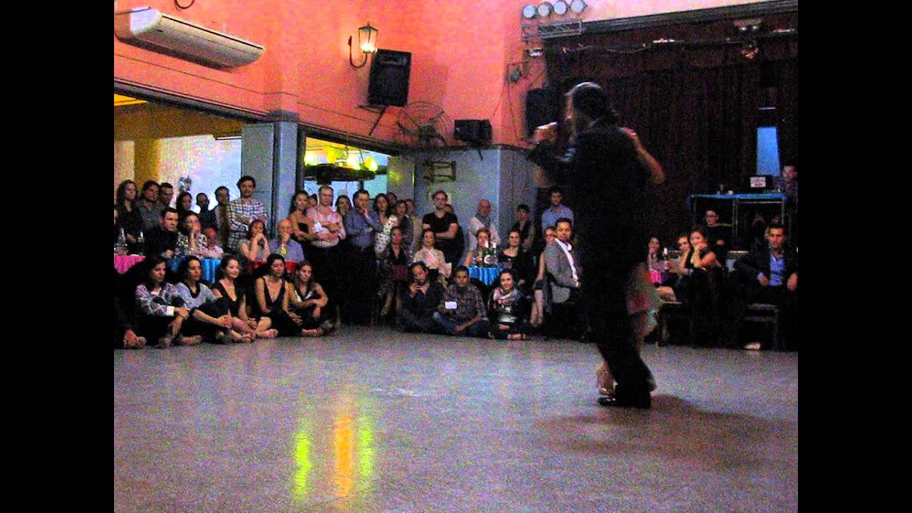 FABIAN PERALTA y JOSEFINA BERMUDEZ en Viva La Pepa Milonga (4/4)