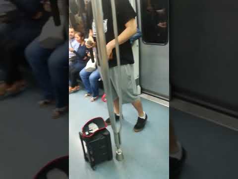 XinakoRapFreestyle... Metro Bcn! BUENA COMPAÑÍA