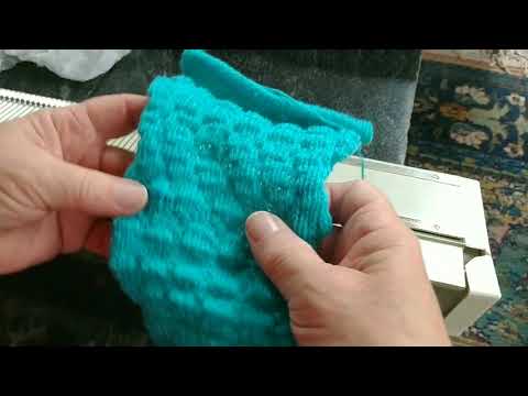 Discovering the KnitKing or Knittax am3