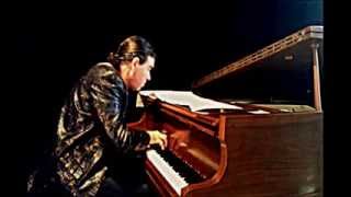 Turn Out the stars by Bill Evans / Uriel Natero performer