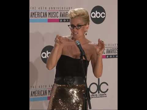 justin bieber sexually abused at american music awards (MUST SEE!!)